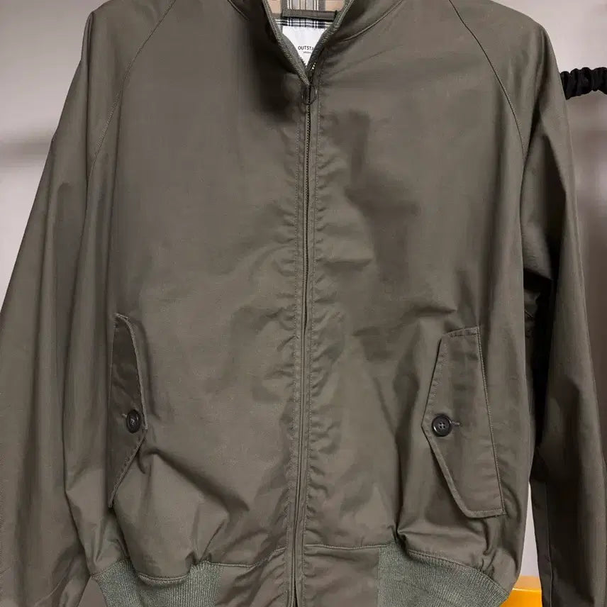 [BUNJANG] Outstanding Harrington Jacket Olive / [L] 아웃스탠딩 헤링턴 자켓 올리브 새상품
