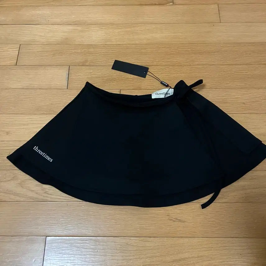 [BUNJANG] 3Times Athletic Flared Skirt Small / 택있음) 쓰리타임즈 Athletic flared skirt S