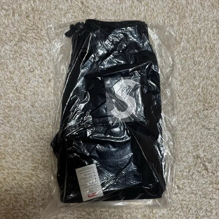 [BUNJANG] Supreme Swarovski S Logo Sweat Jogger Pants / 슈프림 스와로브스키 s로고 스웨트 조거 팬츠