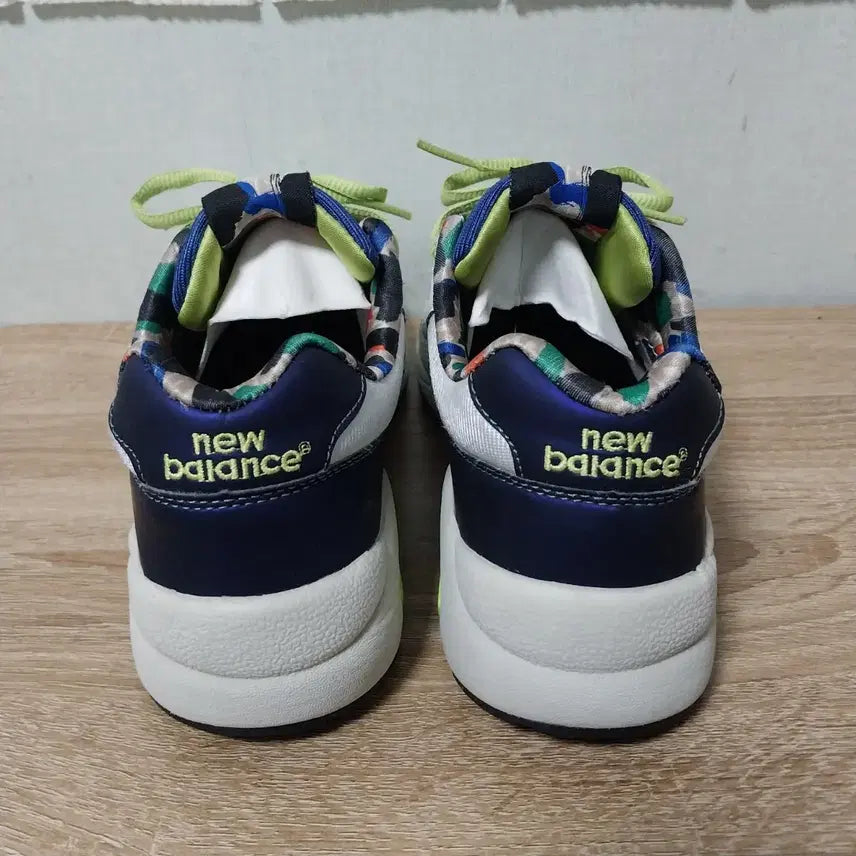 [BUNJANG] New Balance 580 White/Green 240mm Sneakers / 뉴발란스 580 (240mm) 화이트/그린