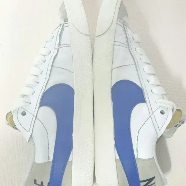 [BUNJANG] Nike Blazer Low White/Blue Sneakers (240mm) / 나이키 블레이저 로우 흰/블루 240mm