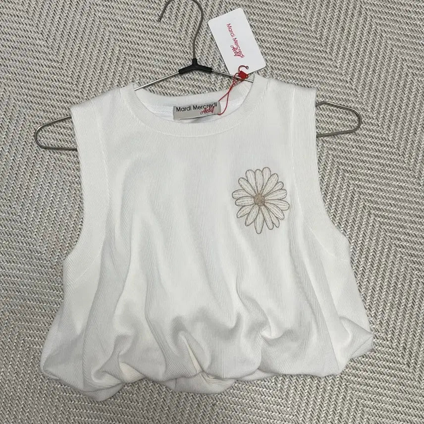 [BUNJANG] Mardi Mercredi Flower Balloon Sleeveless Top M / 마르디 메크르디 플라워 벌룬 나시 M