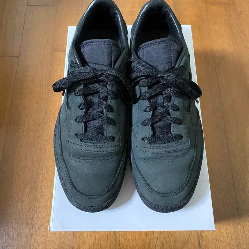 [BUNJANG] Reebok JJJJound Club C 85 Triple Black Sneakers / [280] 리복xJJJ자운드 클럽씨 85 트리플 블랙