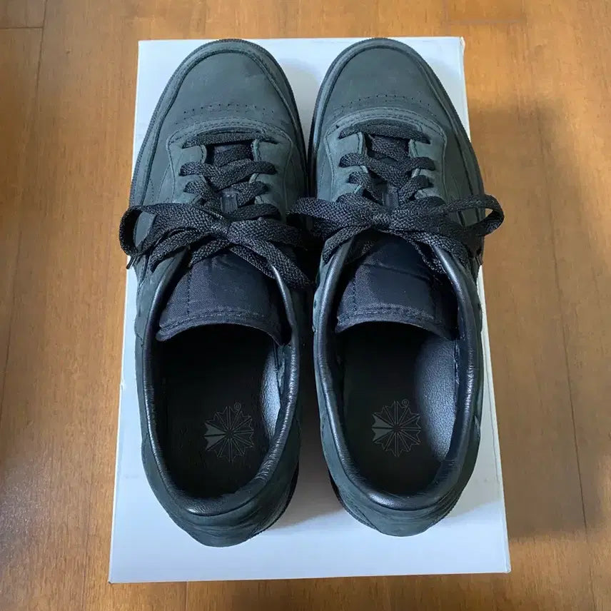 [BUNJANG] Reebok JJJJound Club C 85 Triple Black Sneakers / [280] 리복xJJJ자운드 클럽씨 85 트리플 블랙