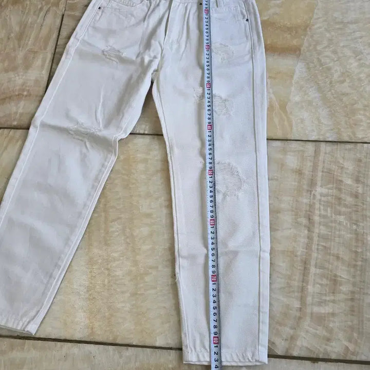 [BUNJANG] ME&amp;CITY New Basic White Damage Pants / ME&amp;CITY 뉴베이직 화이트 데미지 팬츠 155/64A