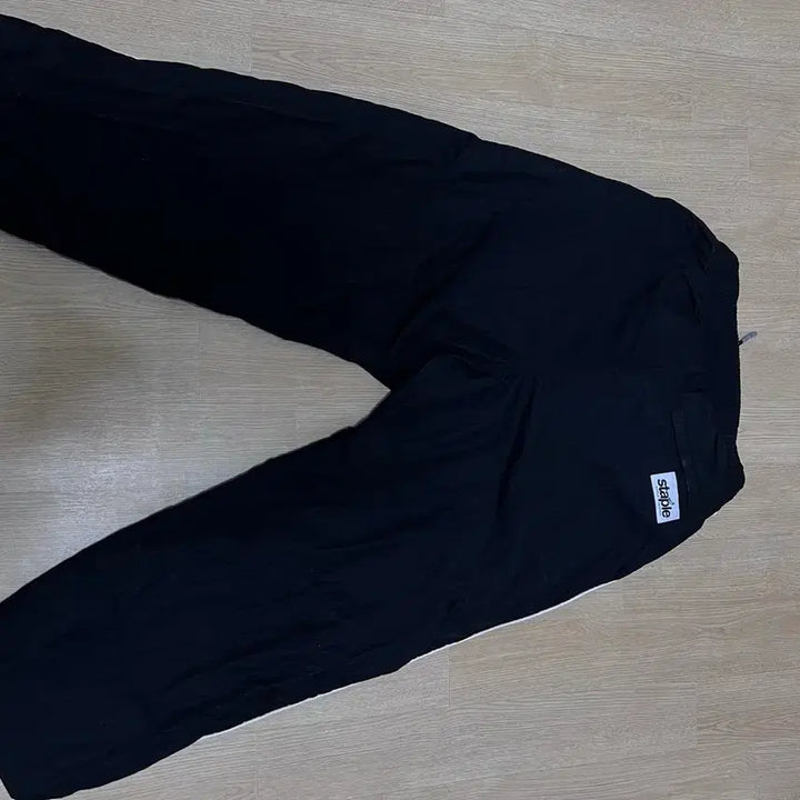 [BUNJANG] Staple Black Track Pants / Staple 스테이플 블랙 트랙 팬츠