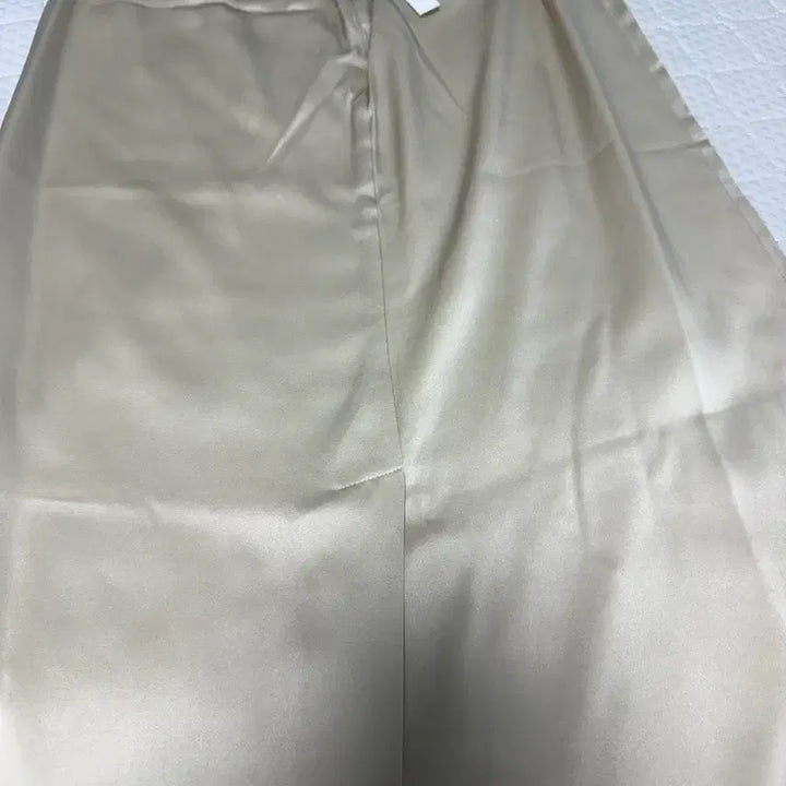 [SOLD OUT] lfm 새틴 스커트