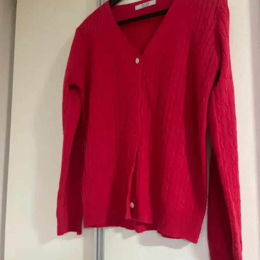 [BUNJANG] Red Cable Knit Cardigan / 레드  케이블 니트 가디건