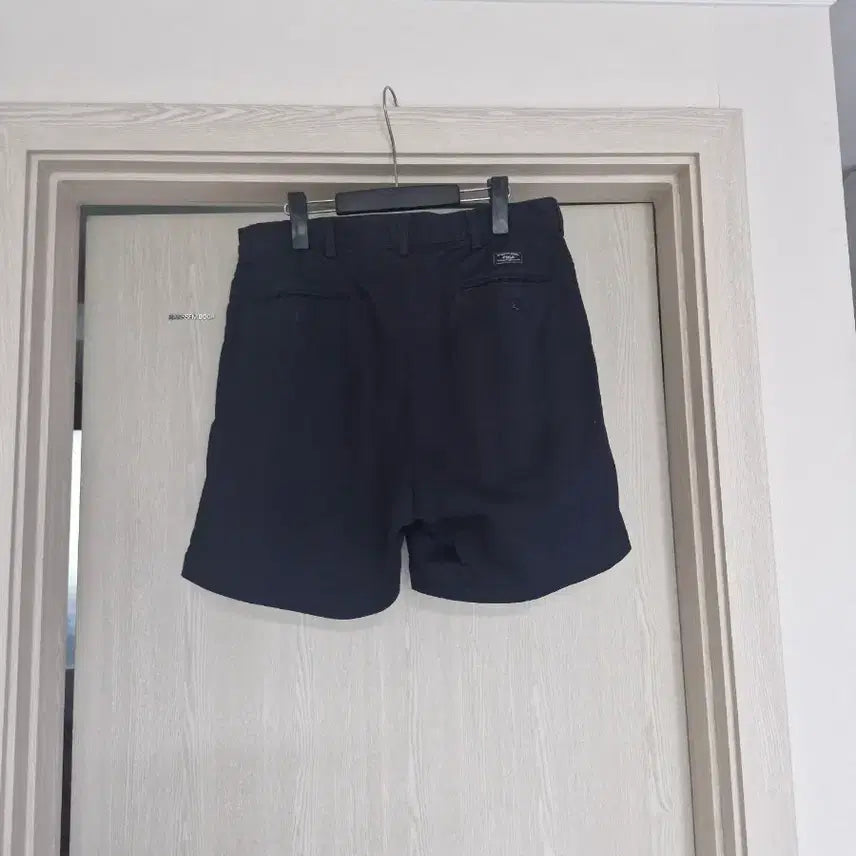 [BUNJANG] Navy Flow Shorts / 네이비 플로 반바지