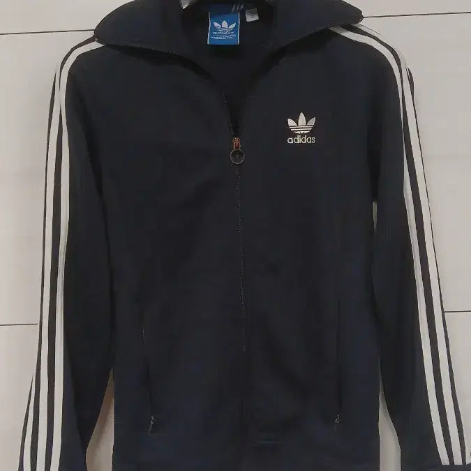 [BUNJANG] Adidas Originals Training Top (Navy) - Size 95 / 아디다스 95 사이즈 오리지날 트레이닝 상의