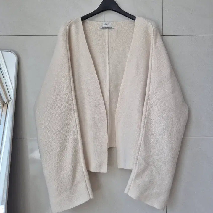 [SOLD OUT] 시에 아르 울캐시 가디건 f