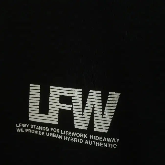 [BUNJANG] LifeWork Black Sweatshirt L Size / 라이프워크 블랙 맨투맨 L사이즈 사용감 목약간늘어짐 손목헤짐