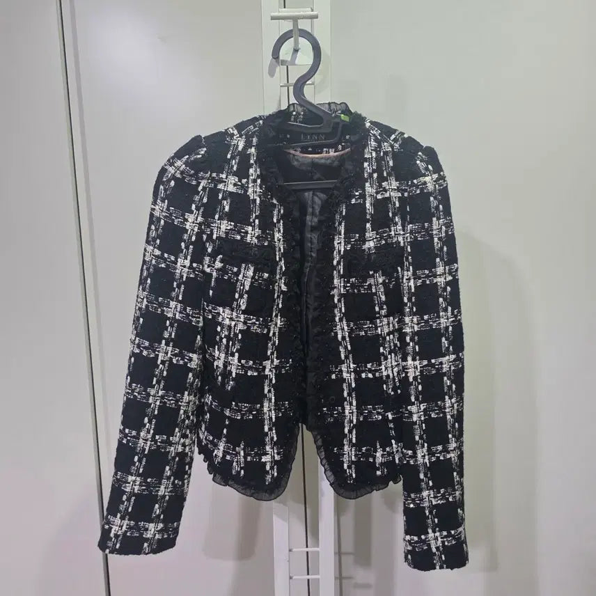 [BUNJANG] LYNN Black Tweed Jacket / LYNN 블랙 트위드 자켓