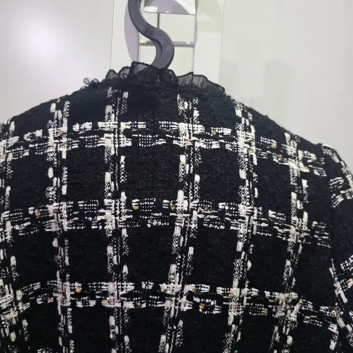 [BUNJANG] LYNN Black Tweed Jacket / LYNN 블랙 트위드 자켓