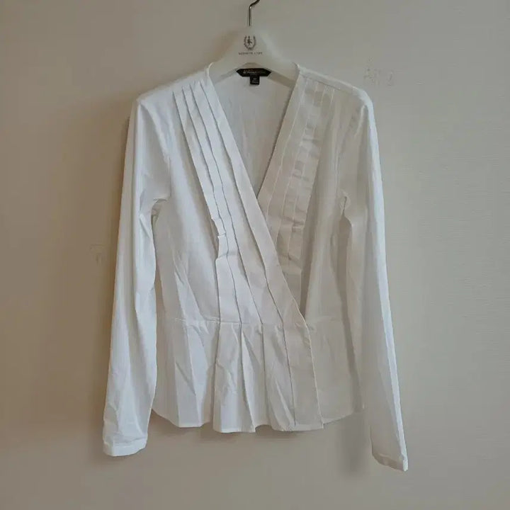 [BUNJANG] Brooks Brothers Wrap Blouse / 브룩스 브라더스 랩 블라우스 4만원에 판매합니다