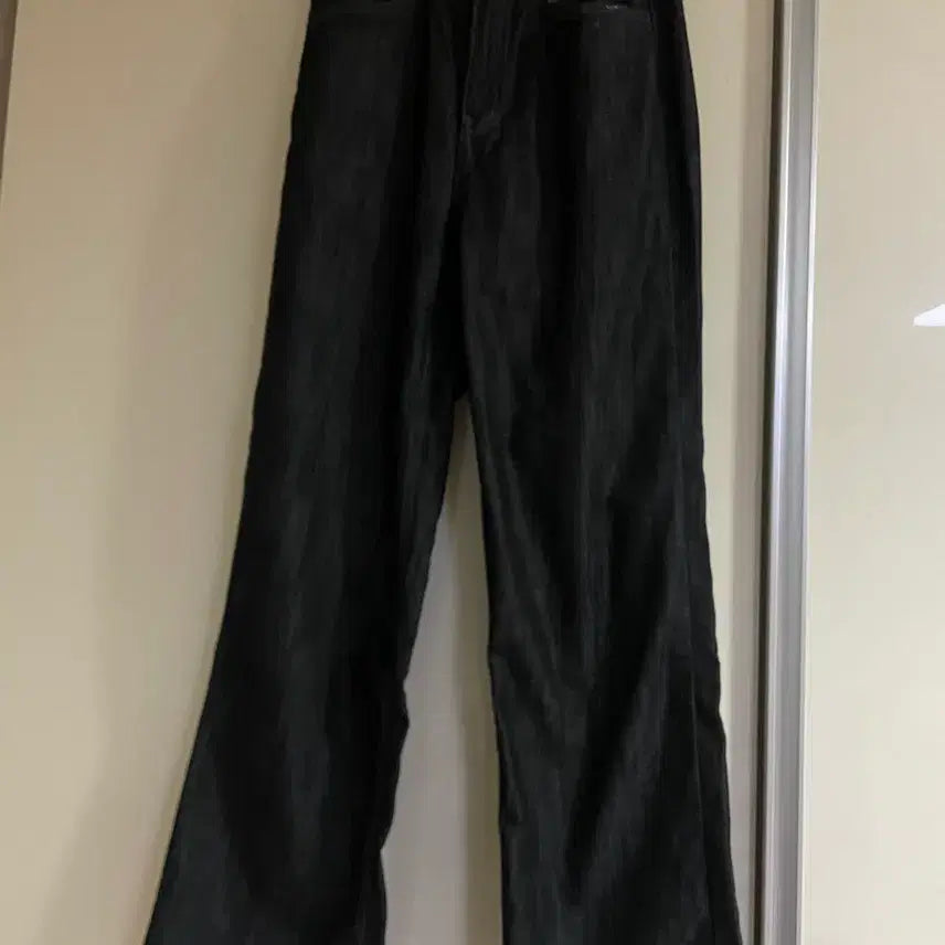 [SOLD OUT] 아우라진 흑청 데님 와이드 팬츠 통바지 28