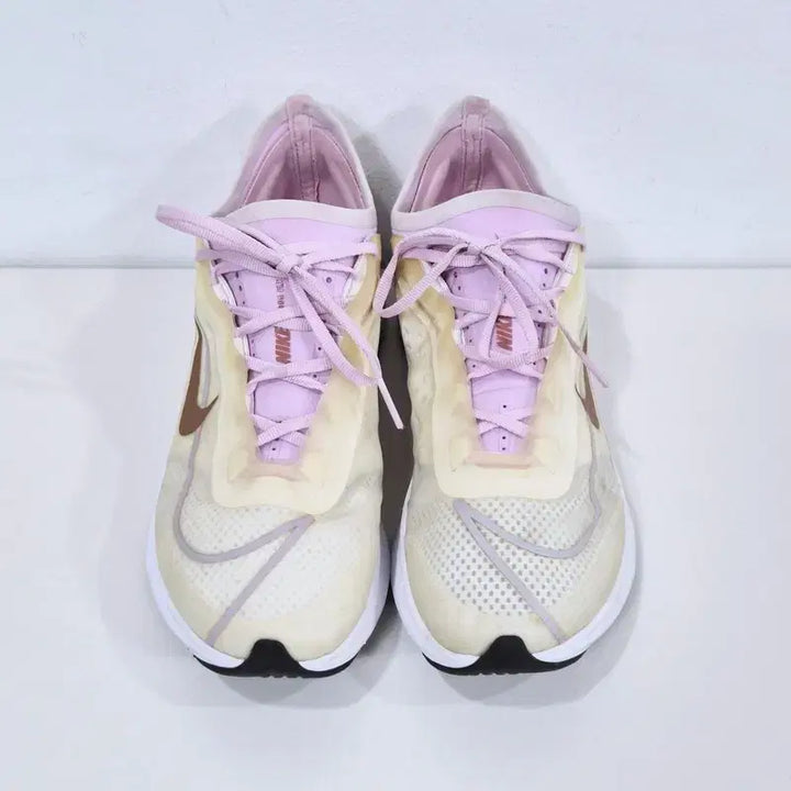 [SOLD OUT] 나이키 줌 플라이 3 런닝화 240