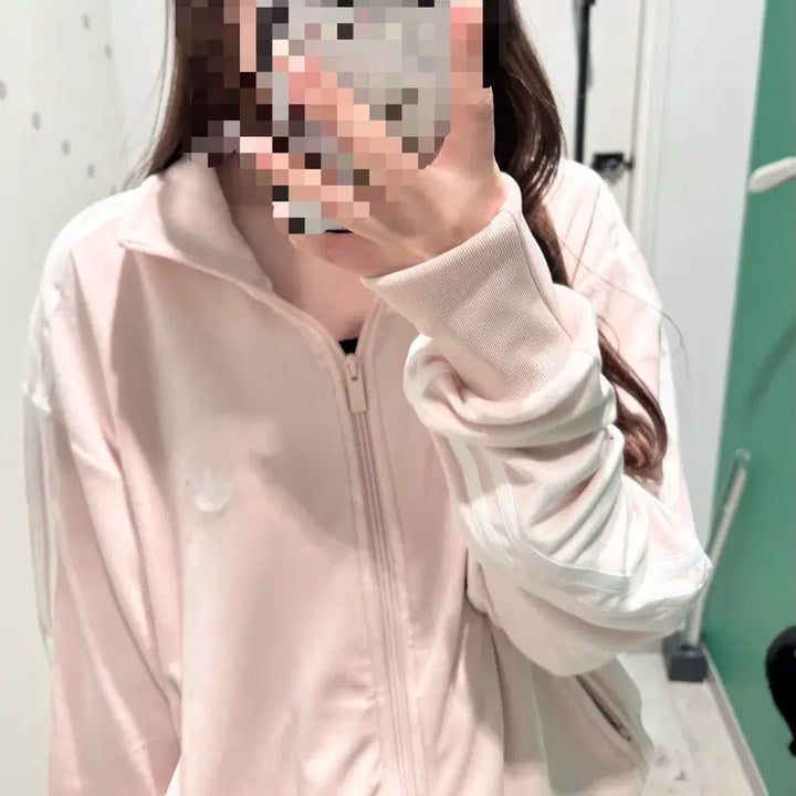 [SOLD OUT] 아디다스 벨루어 트랙탑 핑크 져지 (실사O)