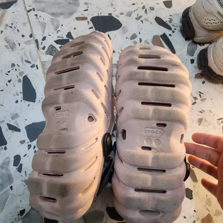 [BUNJANG] Crocs Pink Sandals / 크록스 샌들