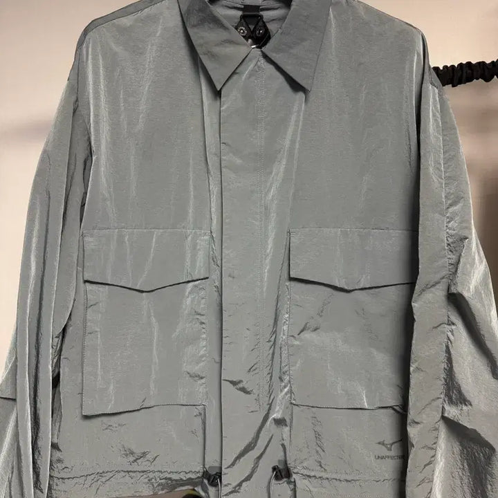 [BUNJANG] Unaffected x Mizuno Windbreaker Jacket / [L] 언어펙티드 x 미즈노 윈드브레이크 새상품급