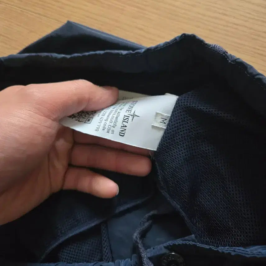 [BUNJANG] Stone Island Navy Shorts / 스톤아일랜드 반바지