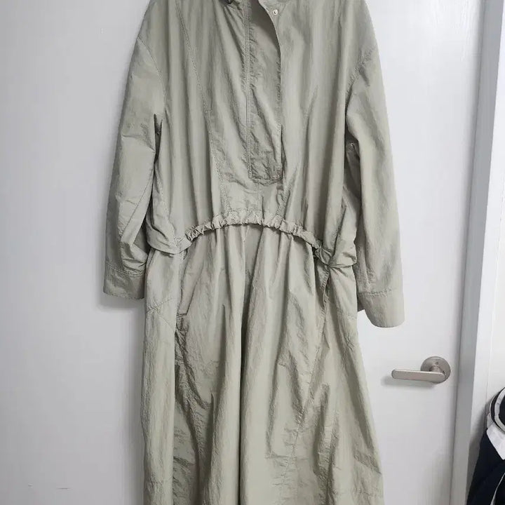 [BUNJANG] System Hooded Long Dress - Khaki / 시스템 후드 롱 원피스 카키