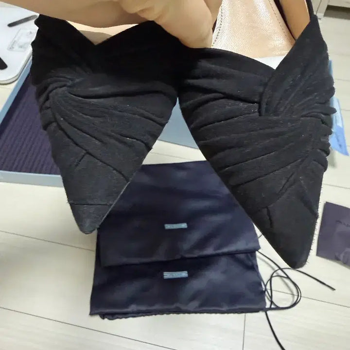 [BUNJANG] Prada Suede Slingback Shoes - Black - 35.5 / 프라다 스웨이드 슬링백 슈즈 /블랙/35.5