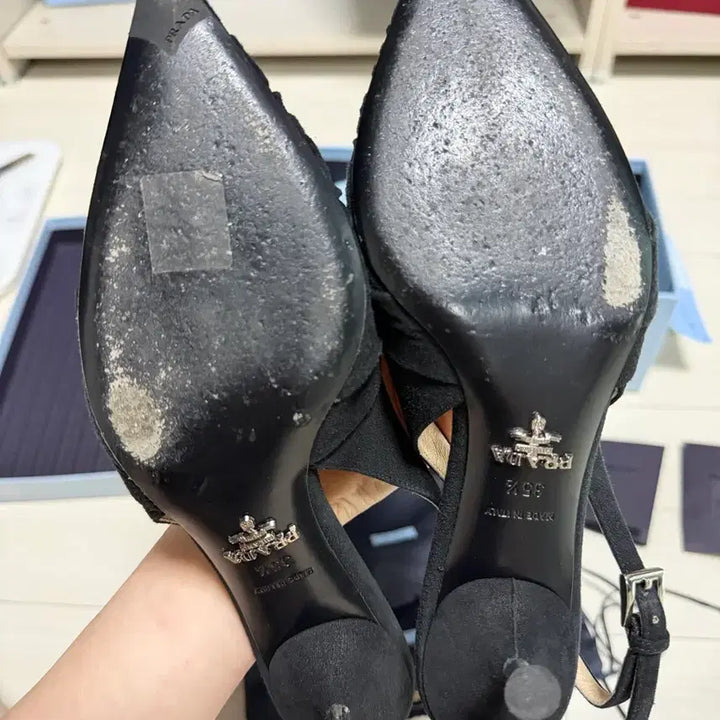 [BUNJANG] Prada Suede Slingback Shoes - Black - 35.5 / 프라다 스웨이드 슬링백 슈즈 /블랙/35.5