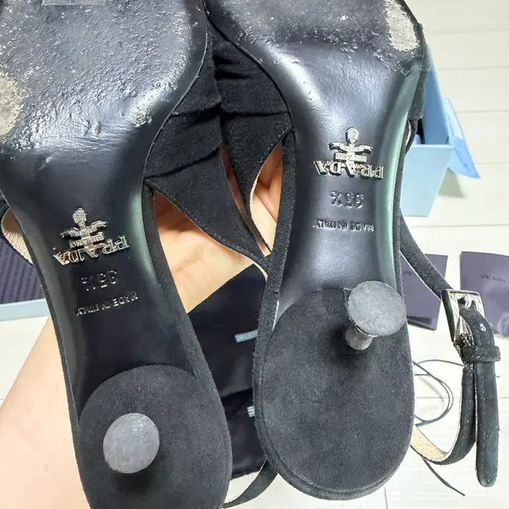 [BUNJANG] Prada Suede Slingback Shoes - Black - 35.5 / 프라다 스웨이드 슬링백 슈즈 /블랙/35.5