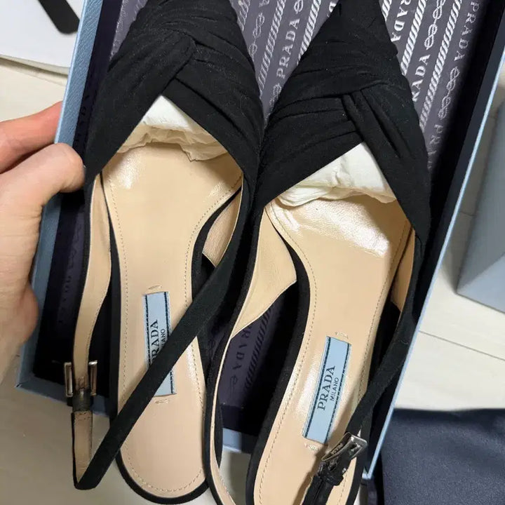 [BUNJANG] Prada Suede Slingback Shoes - Black - 35.5 / 프라다 스웨이드 슬링백 슈즈 /블랙/35.5
