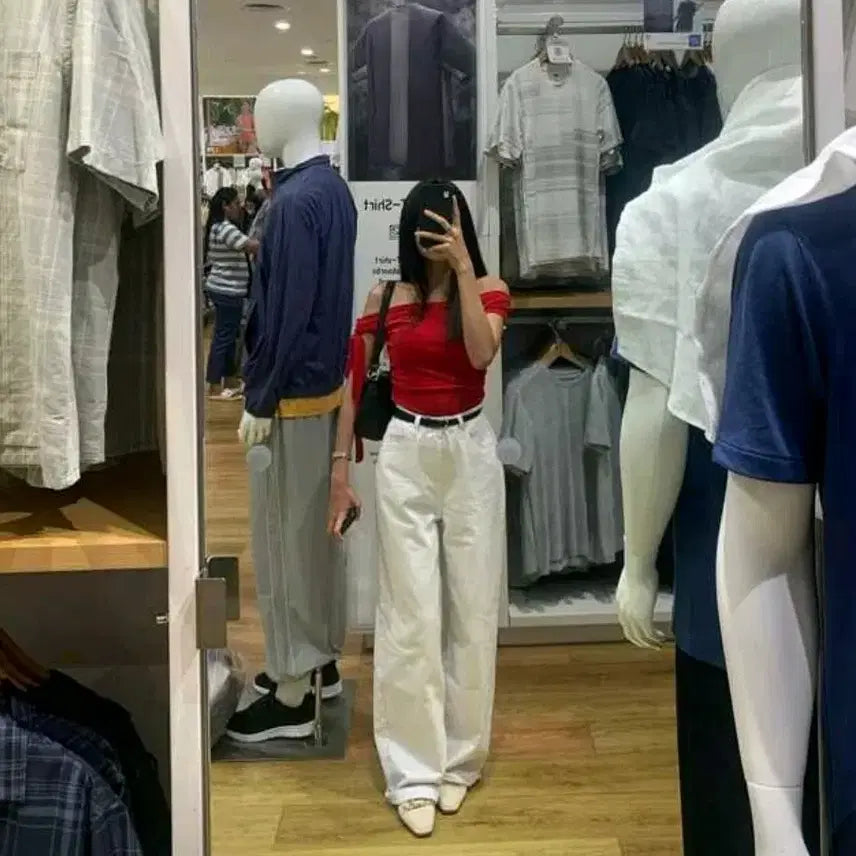 [BUNJANG] Off-Shoulder Red Short-Sleeved Top / 오프숄더 레드 반팔