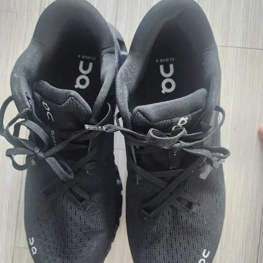 [SOLD OUT] 온  클라우드 블랙 런닝화