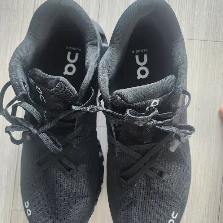 [SOLD OUT] 온  클라우드 블랙 런닝화
