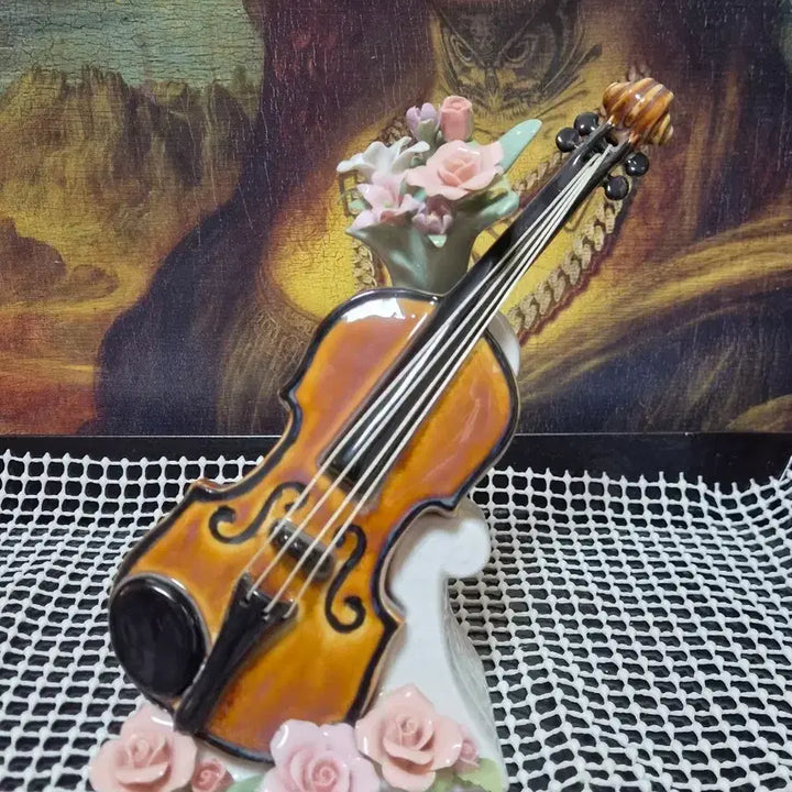 [BUNJANG] Via Veneto Porcelain Violin Ornament Music Box / 바이올린 꽃포지 도자기 장식 오르골 인테리어 소품
