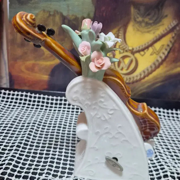 [BUNJANG] Via Veneto Porcelain Violin Ornament Music Box / 바이올린 꽃포지 도자기 장식 오르골 인테리어 소품
