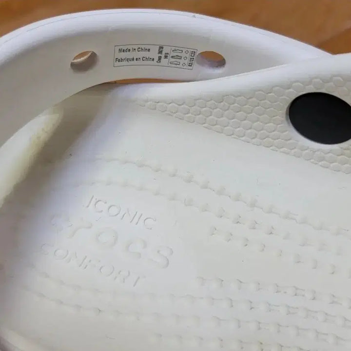 [BUNJANG] Crocs Bayaband White (W5) Clogs / 크록스 W5 (220mm) 베이클로그 화이트