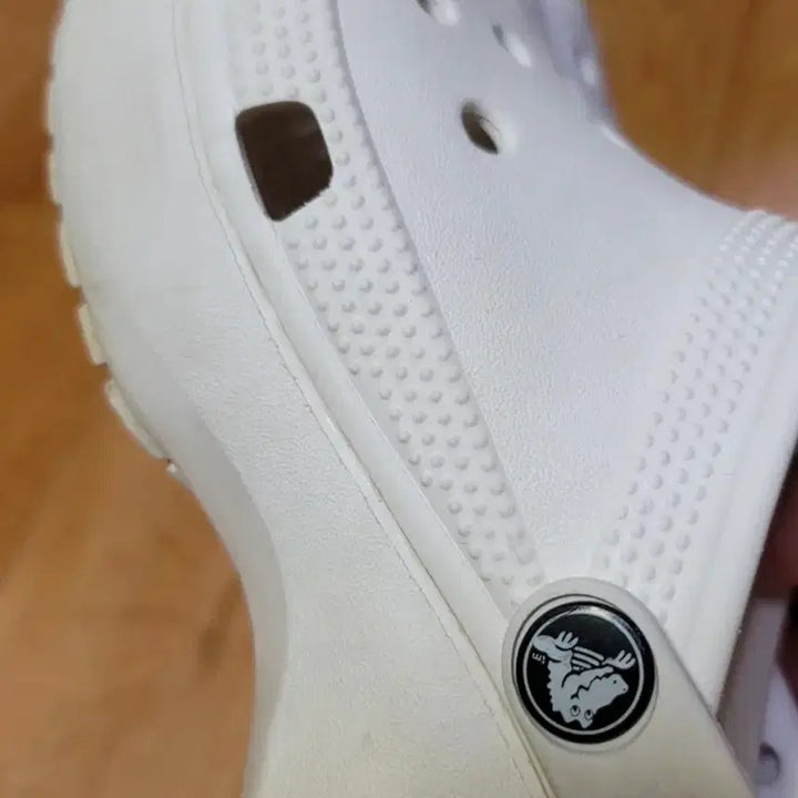 [BUNJANG] Crocs Bayaband White (W5) Clogs / 크록스 W5 (220mm) 베이클로그 화이트