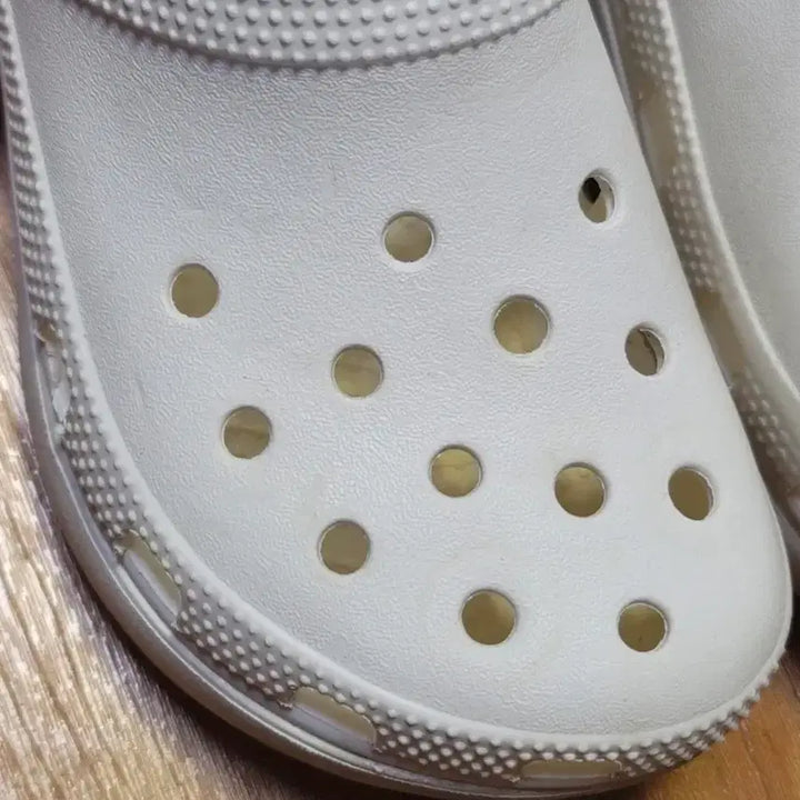 [BUNJANG] Crocs Bayaband White (W5) Clogs / 크록스 W5 (220mm) 베이클로그 화이트