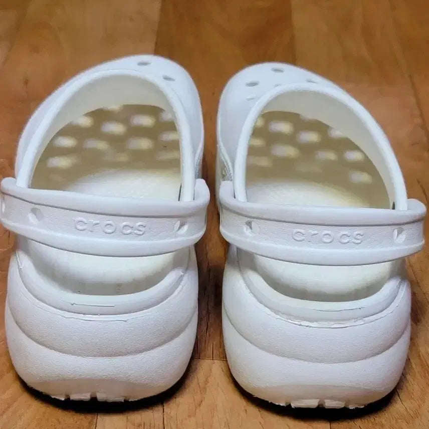 [BUNJANG] Crocs Bayaband White (W5) Clogs / 크록스 W5 (220mm) 베이클로그 화이트