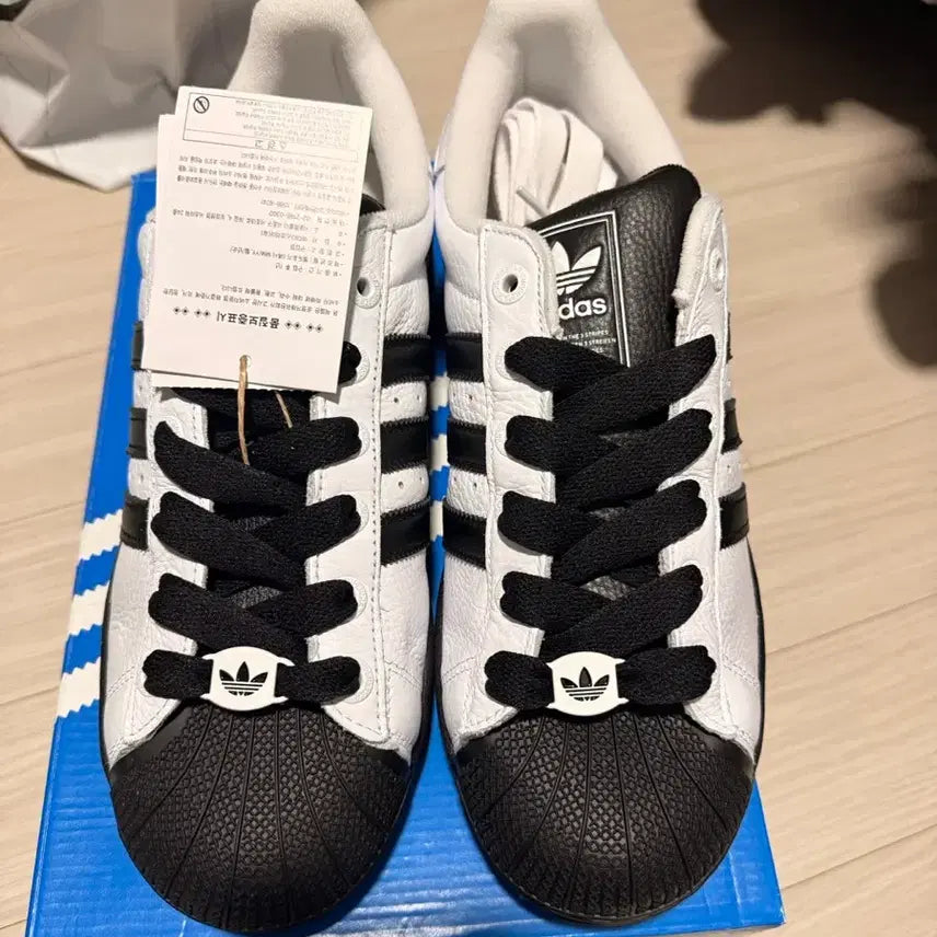 [BUNJANG] Adidas Superstar Black and White Sneakers / 아디다스2 슈퍼스타 검흰 285미리