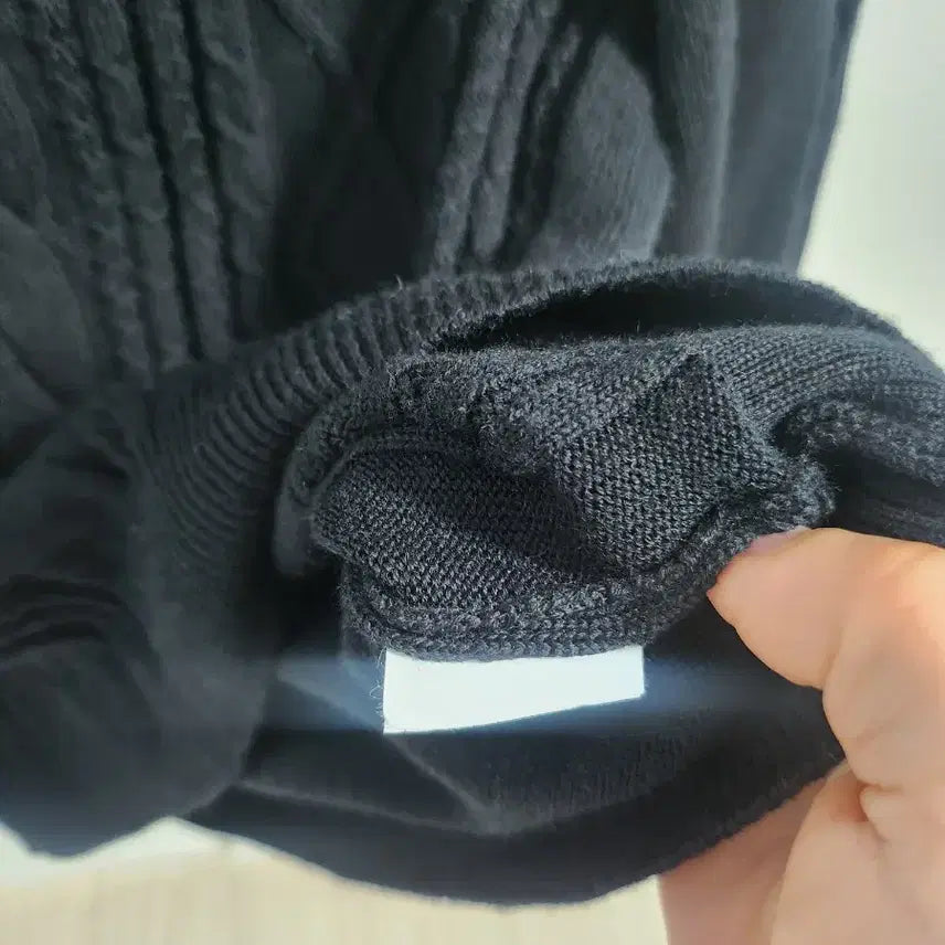 [BUNJANG] Zooc Cable Knit Layered Top / 주크 블랙 케이블 니트 + 흰색 셔츠 레이어드