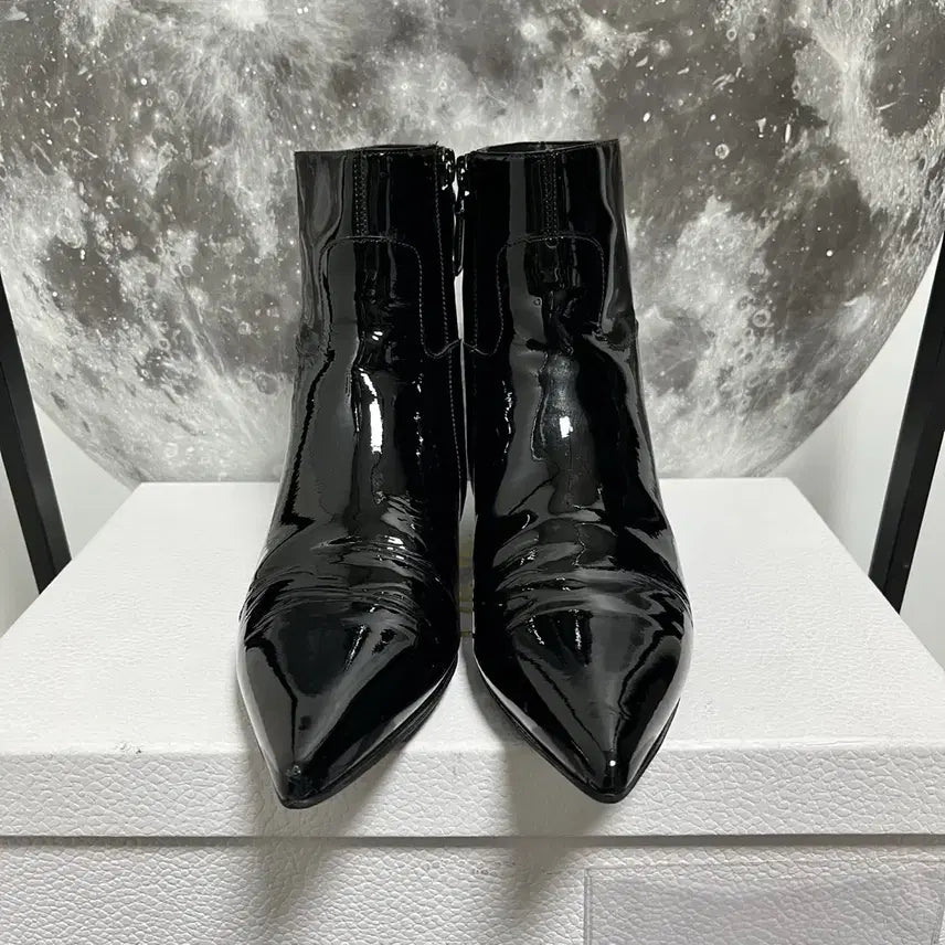 [BUNJANG] Balenciaga Patent Slash Heel Boots / 정품 35) 발렌시아가 블랙 페이턴트 슬래시 힐 부츠 225~230