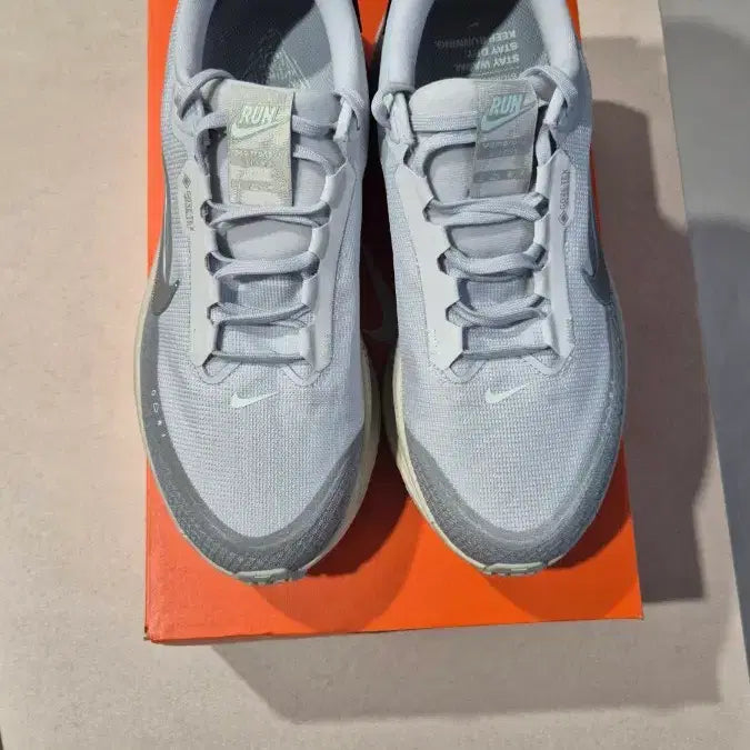 [BUNJANG] Nike Vomero 18 Gore-Tex 270 Sneakers / 나이키 보메로 18 고어텍스 270 팝니다