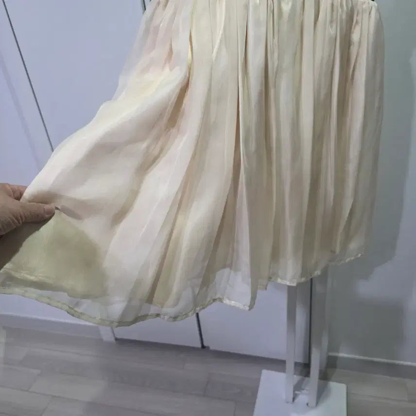 [BUNJANG] BE RADIANCE Black Lace Mini Dress / BE RADIANCE블랙 레이스 샴페인 톤 미니 원피스