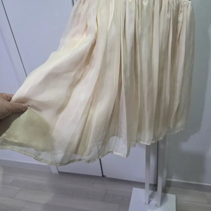 [BUNJANG] BE RADIANCE Black Lace Mini Dress / BE RADIANCE블랙 레이스 샴페인 톤 미니 원피스