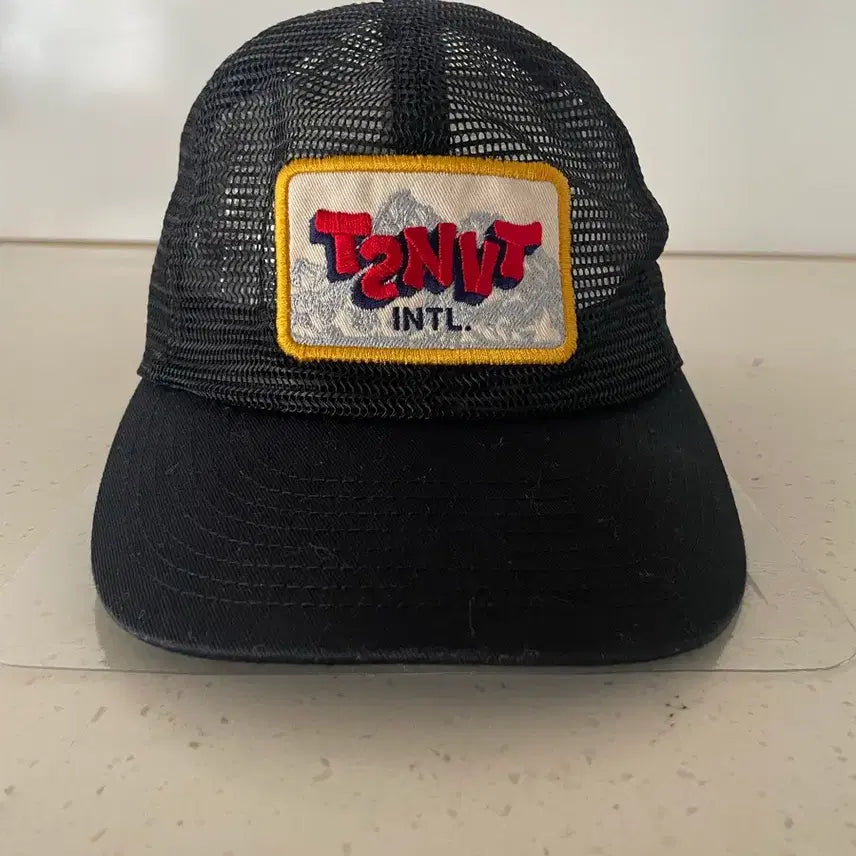 [SOLD OUT] 디스이즈네버댓 매쉬 트러커캡