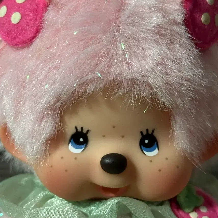 [BUNJANG] Vintage Strawberry Monchhichi Doll / 고전 스트로베리 몬치치