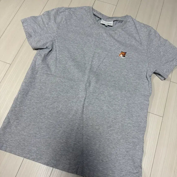 [BUNJANG] Maison Kitsune Fox Head Gray T-shirt / 메종키츠네 폭스헤드 그레이 반팔티셔츠 M
