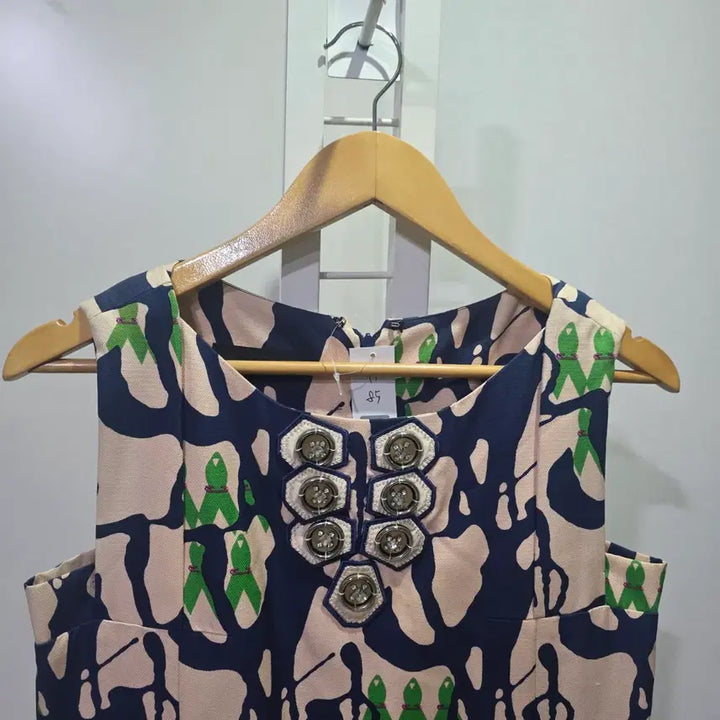 [BUNJANG] Mine Pattern Sleeveless Midi Dress / 마인 패턴 민소매 원피스 장식 포인트