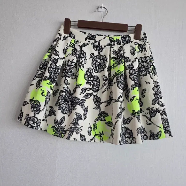 [BUNJANG] Olive Des Olive Floral Mini Skirt / 올리브데올리브꽃무늬미니스커트